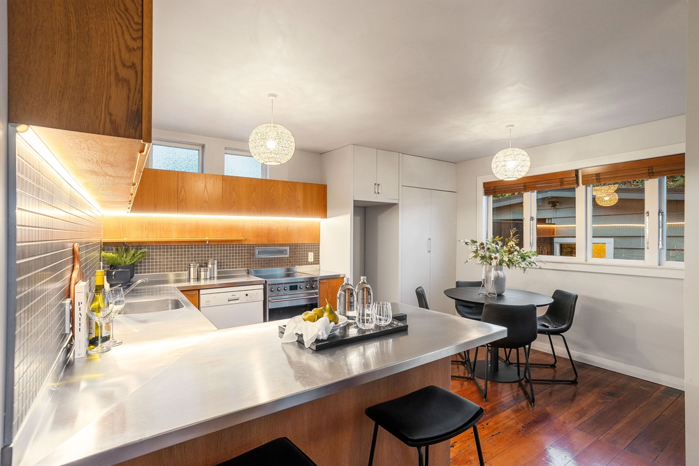 Photos of 18 Mountain View Road