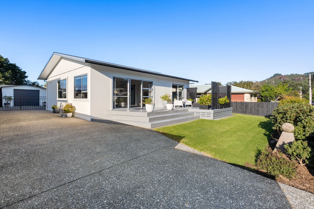 Photos of 202 Patuwai Drive