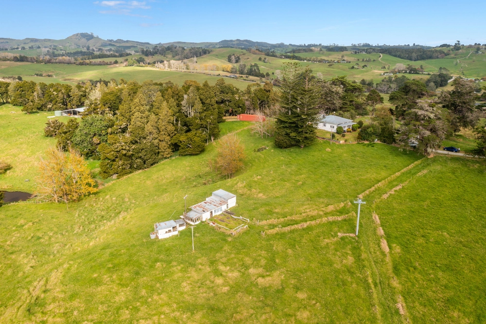Photos of 70 Biddle Road