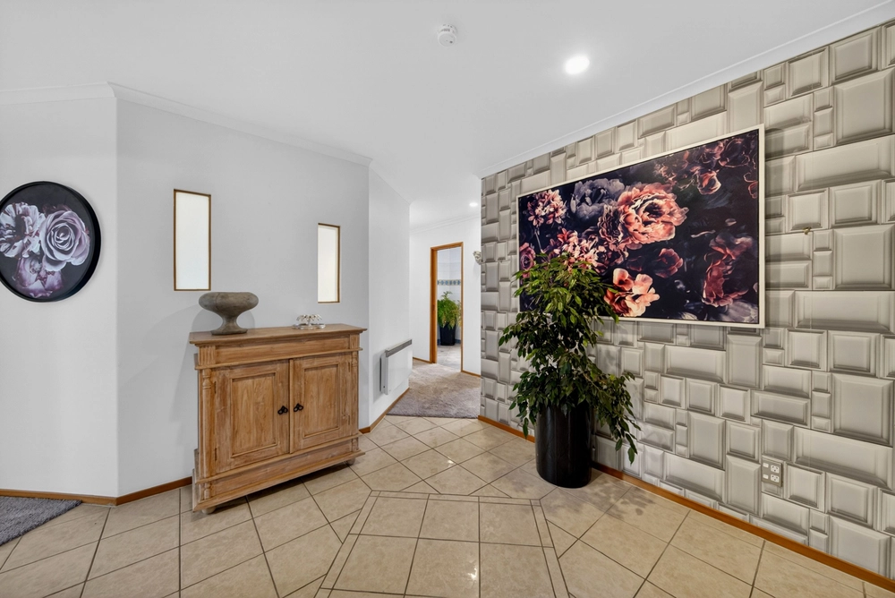 Photos of 76 Fairway Drive