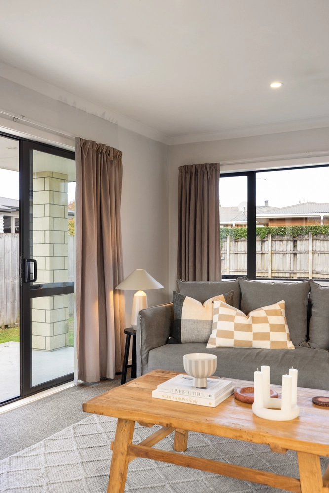 Photos of 82B Grey Street