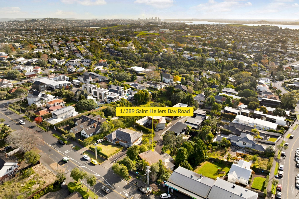 Photos of 1/289 St Heliers Bay Road