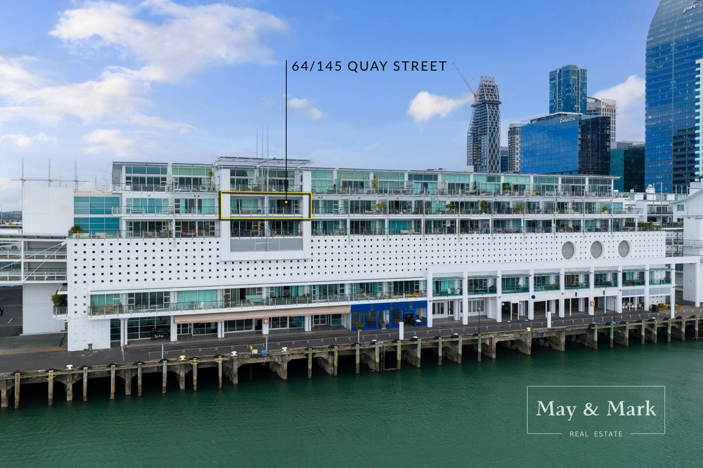 Photos of 145 Quay Street
