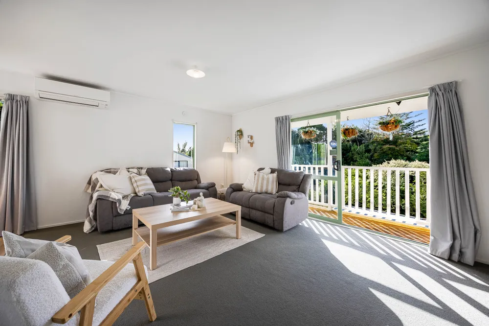 Photos of 85b Fairclough Road