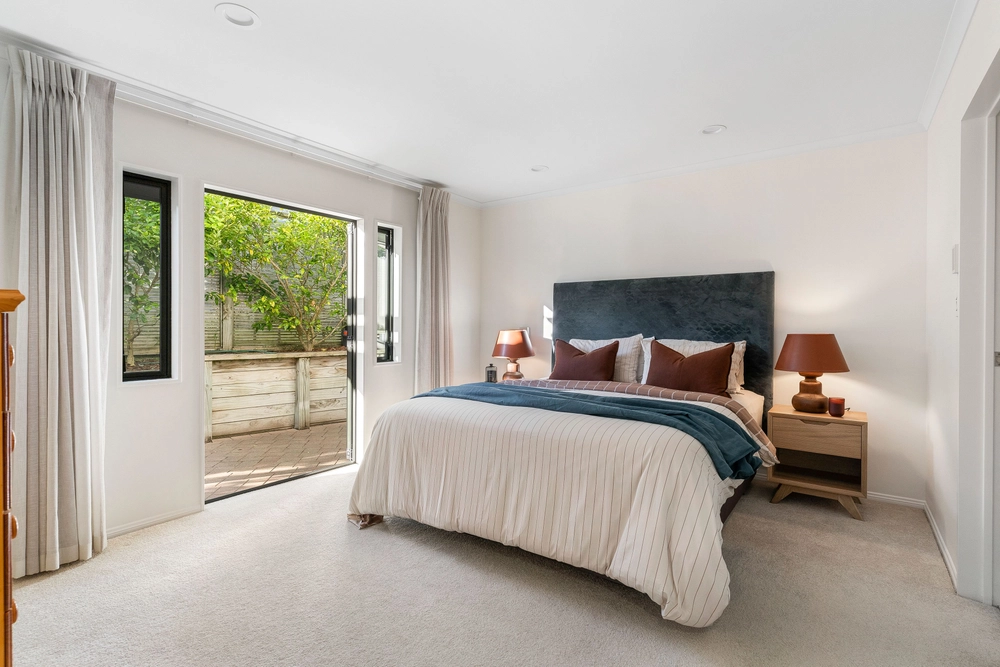 Photos of 12A Appleyard Crescent