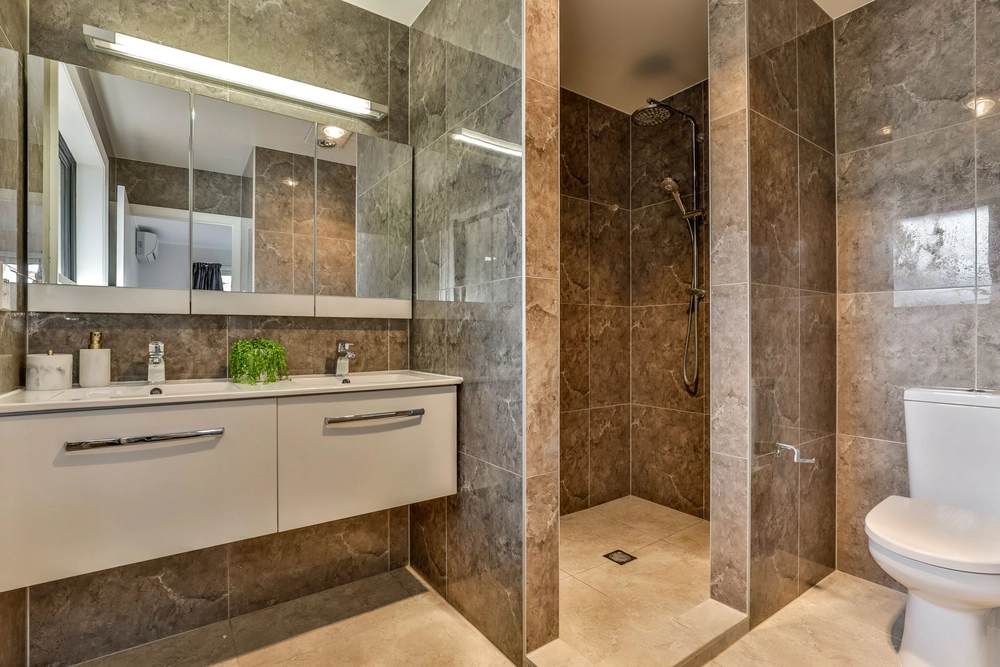Photos of 88 Tiroroa Avenue
