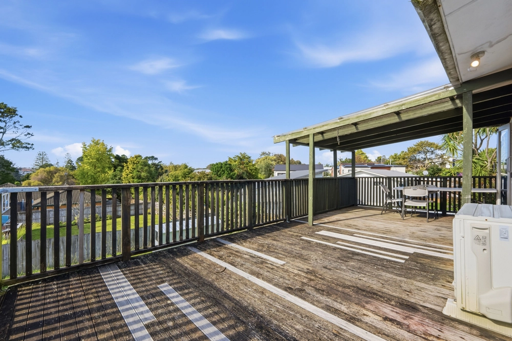 Photos of 148 Astley Avenue