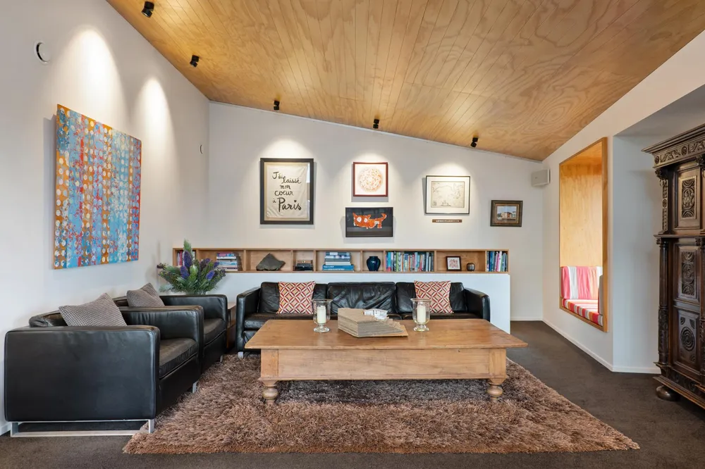 Photos of 22 Woodlau Rise