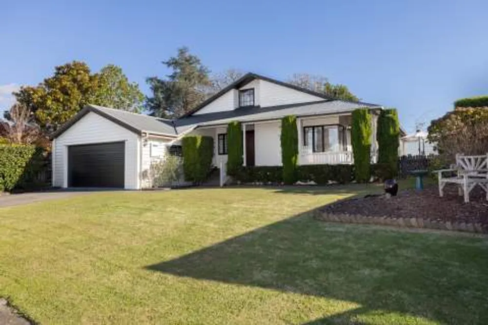 Photos of 58 Grantston Drive