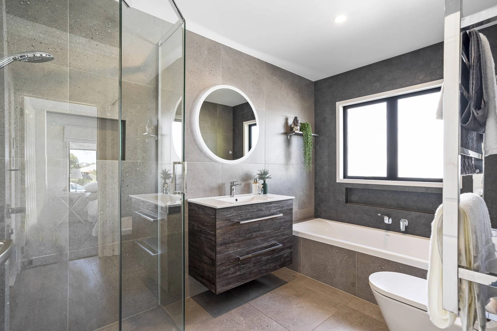 Photos of 10 coubray place