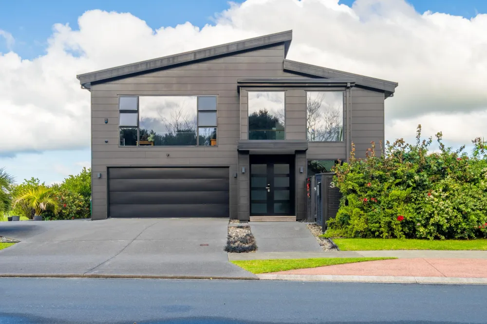 Photos of 31 Stace Hopper Drive