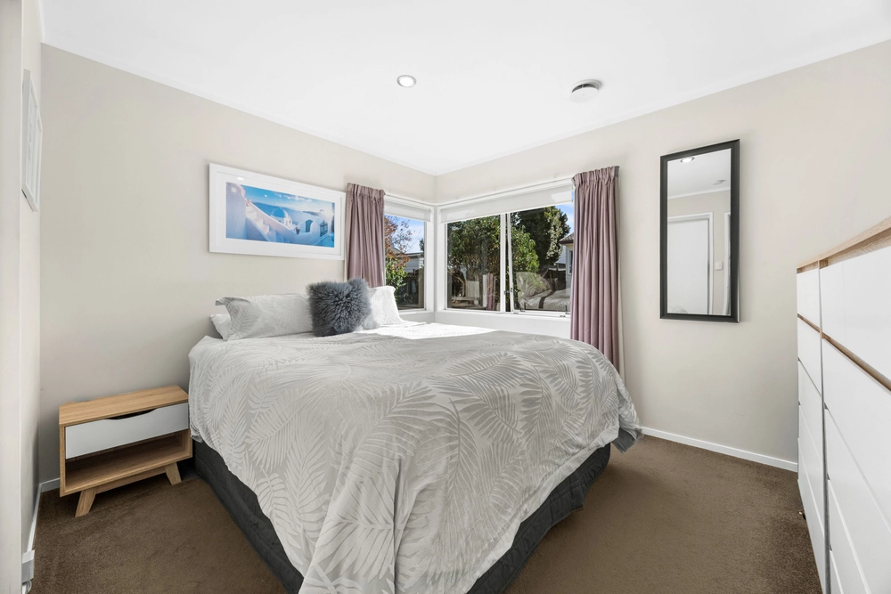 Photos of 144 Bradbury Road