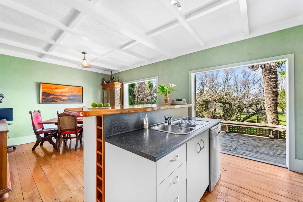 Photos of 391 Pine Valley Road