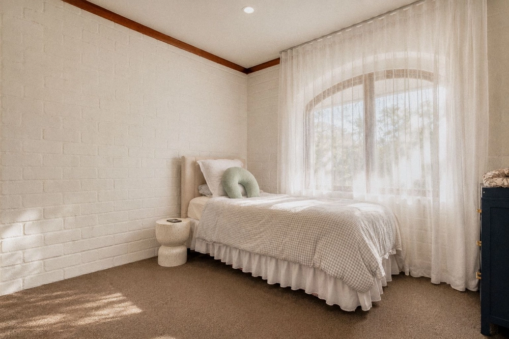 Photos of 114 Ness Valley Road