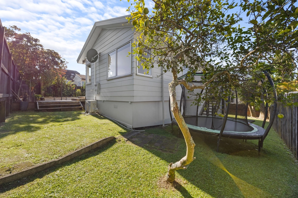 Photos of 144 Bradbury Road