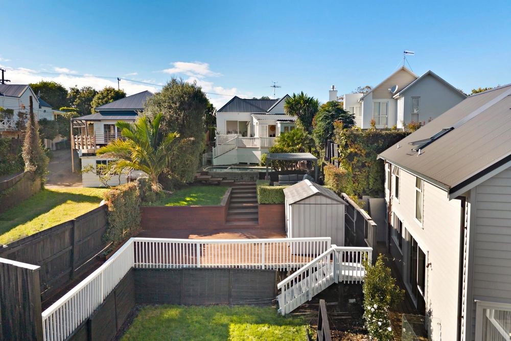 Photos of 103 Brighton Road