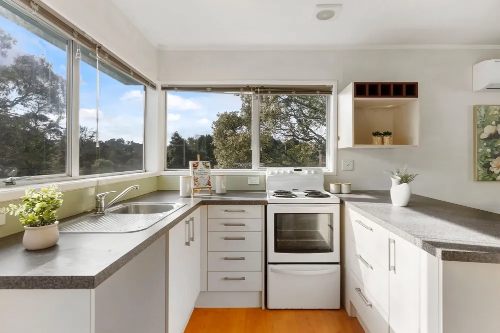 Photos of 39C Kaipatiki Road