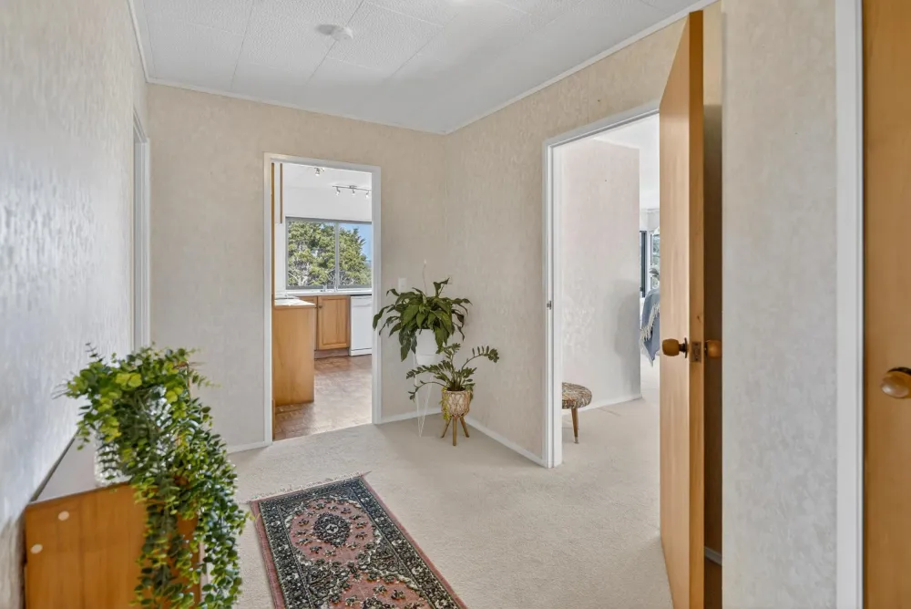 Photos of 28 Tirairaka Terrace