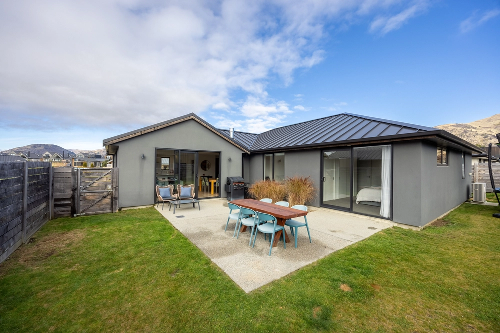 Photos of 3 Peterculter Drive