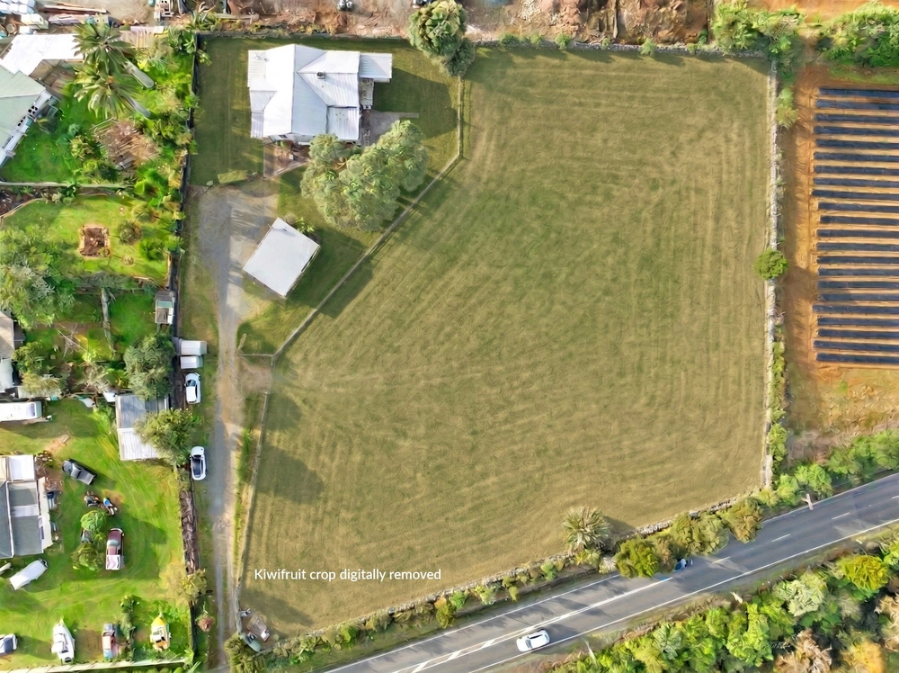 Photos of 988 Otaika Valley Road