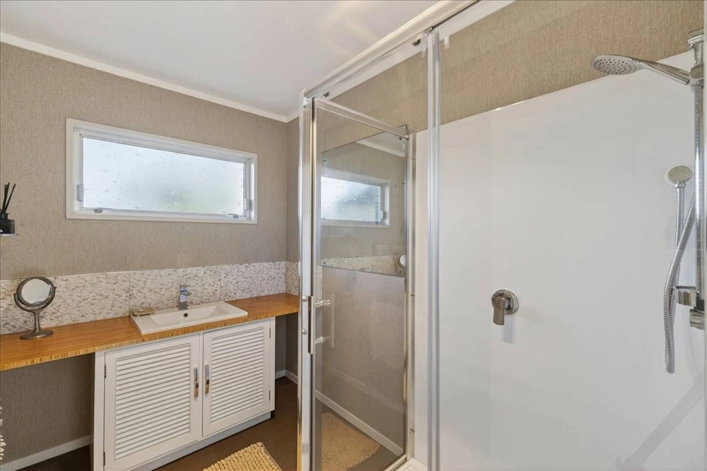 Photos of 56 Anne Road
