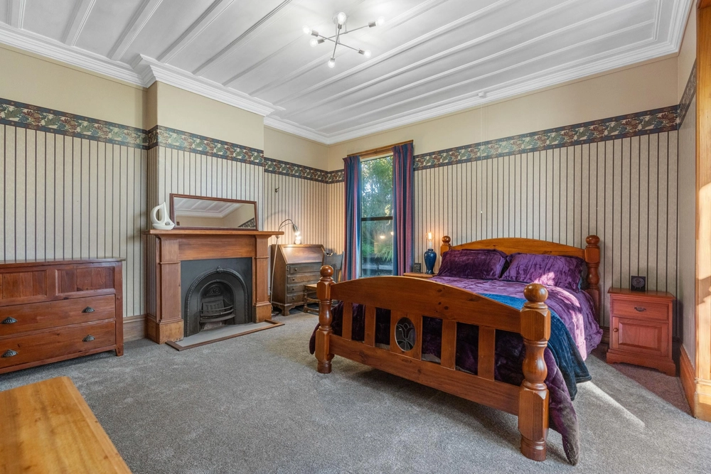 Photos of 2 Ensor Street