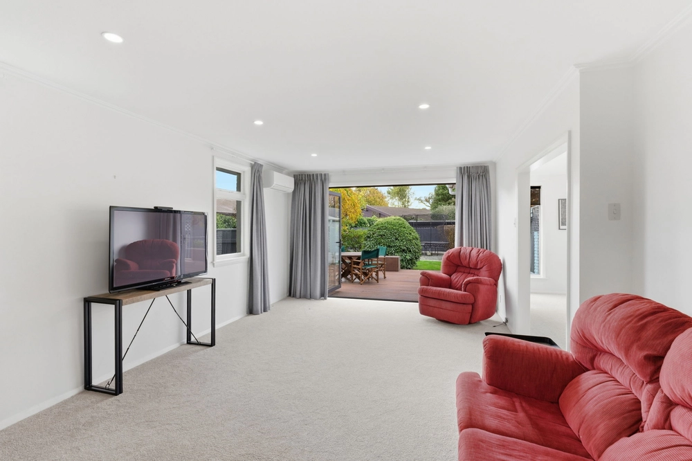 Photos of 72 Merrin Street