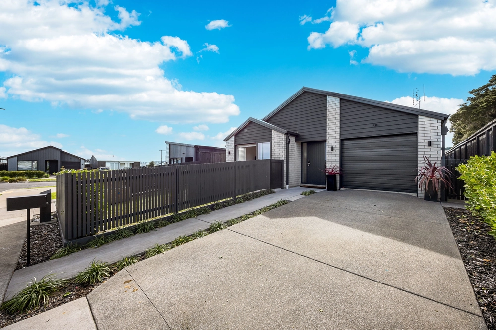 Photos of 4 Hillock Rise