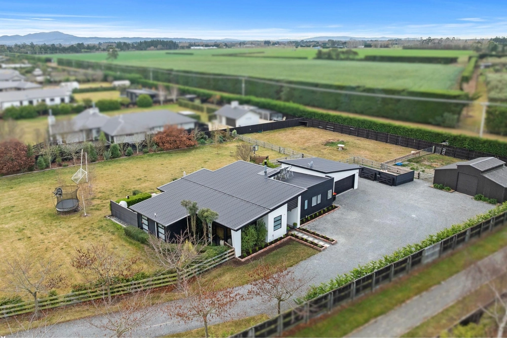 Photos of 18 Warwick Road