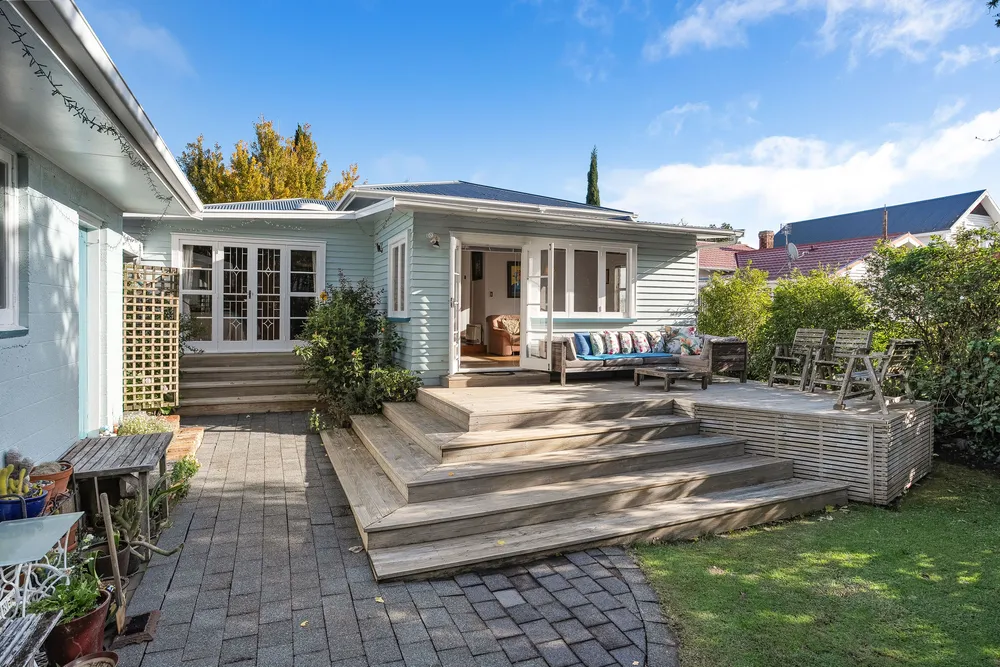 Photos of 7 Burnside Avenue