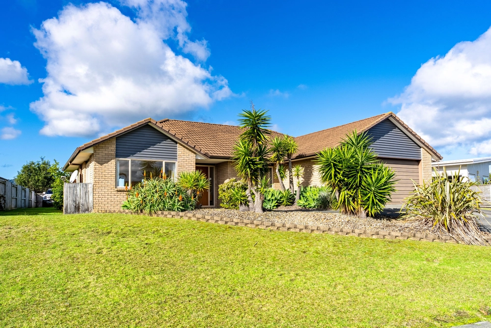 Photos of 6 Ngatiti Place