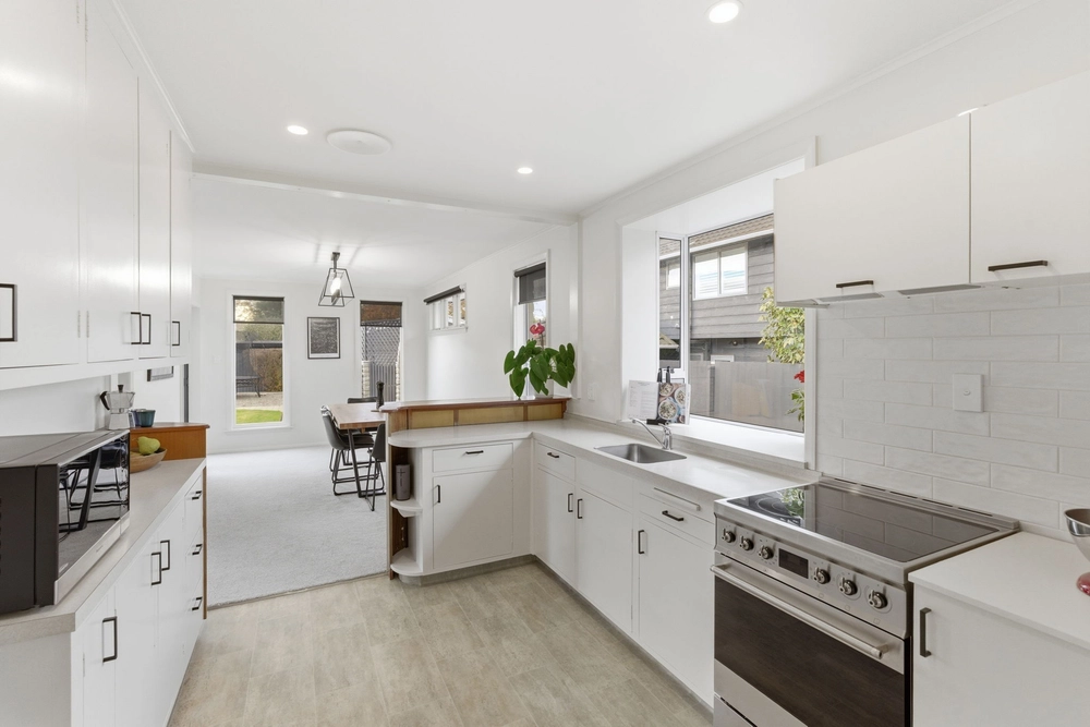 Photos of 72 Merrin Street