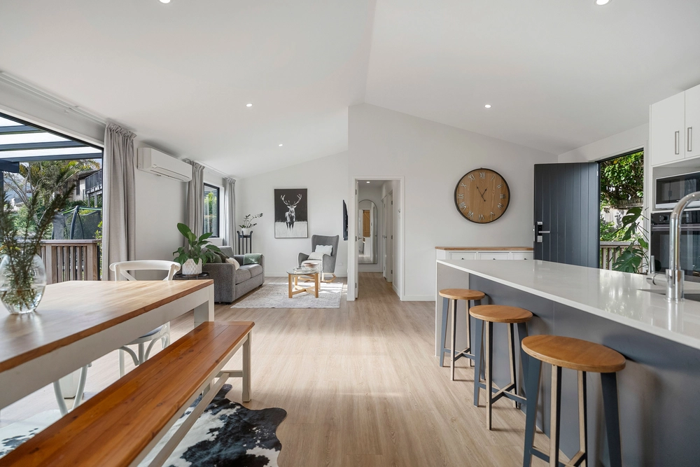 Photos of 32B Red Hill Road