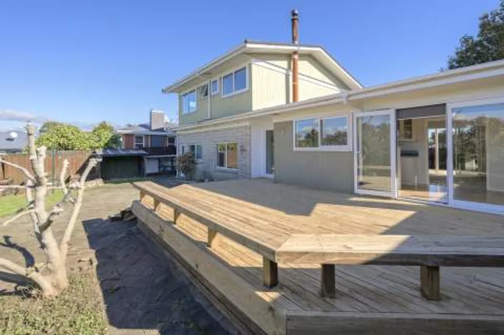 Photos of 423 Maungatapu Road