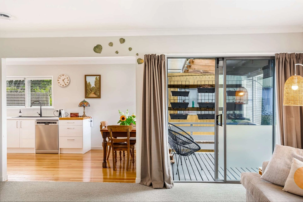 Photos of 4 brunner road
