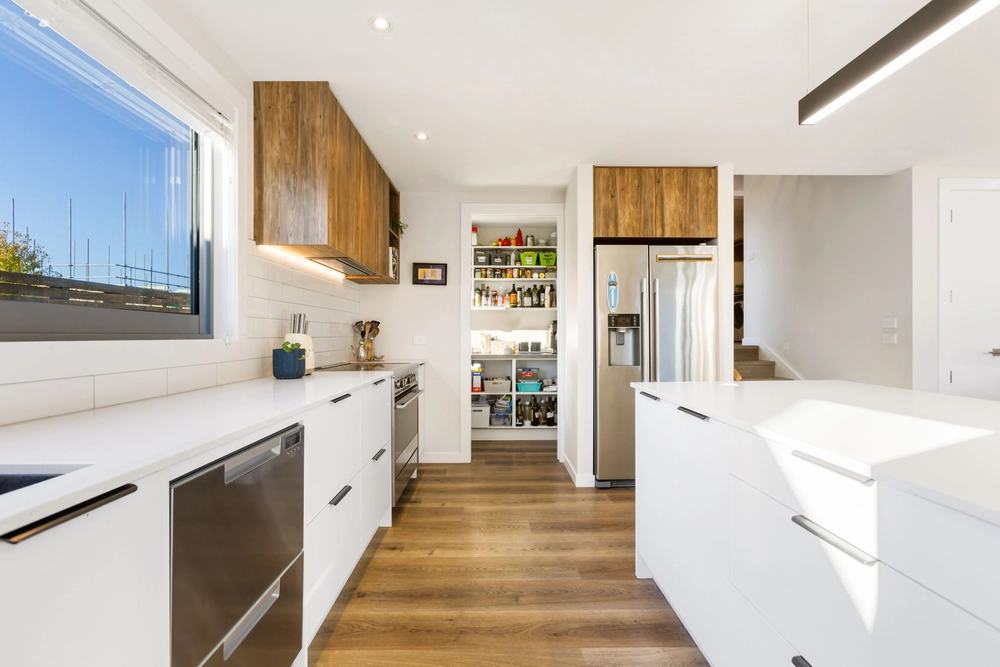 Photos of 15 Landsborough Lane