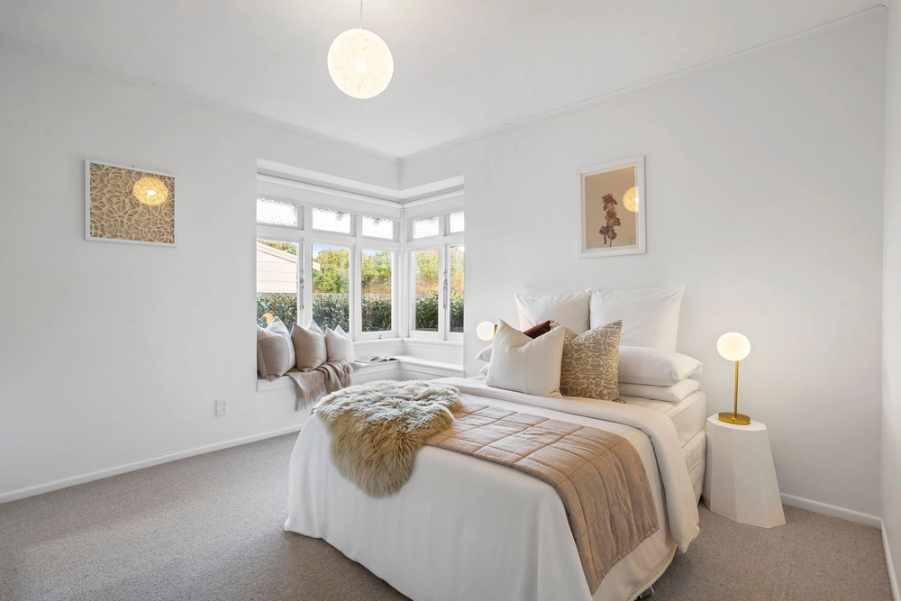 Photos of 1 Rhodes Avenue