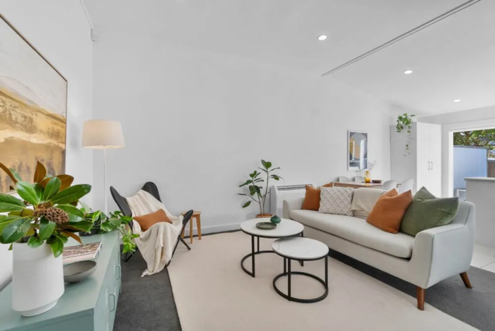 Photos of 17 Wiremu Street
