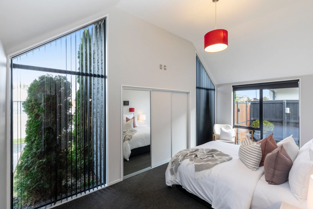 Photos of 6 Waterstock Way