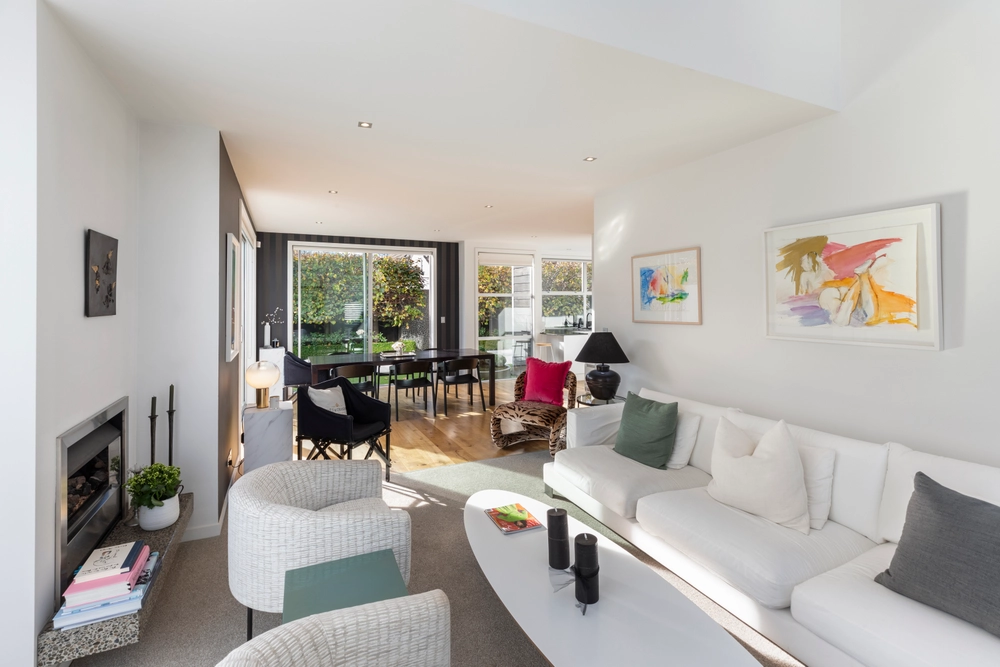 Photos of 80 Winchester Street