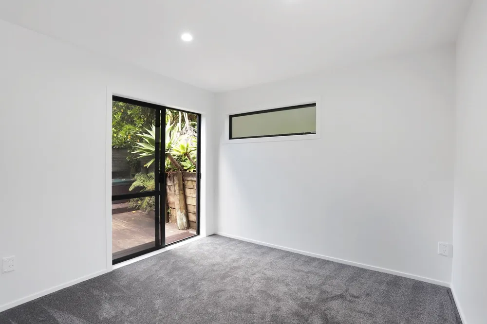 Photos of 19 Warner Park Avenue