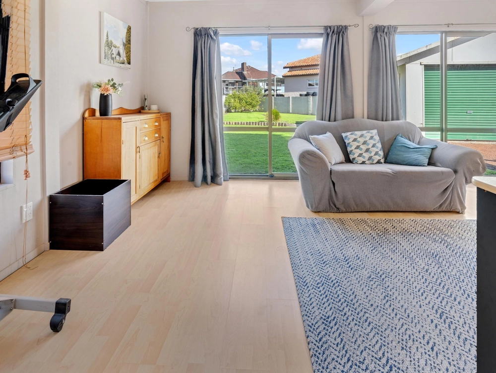 Photos of 3 Hattaway Avenue