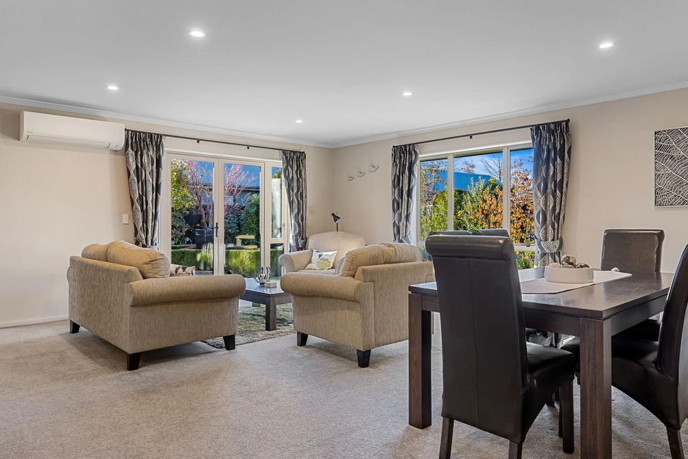 Photos of 4 Belgrave Drive