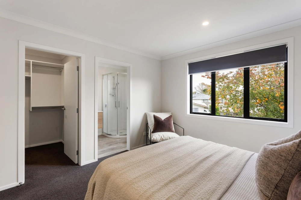 Photos of 52B Rolleston Street