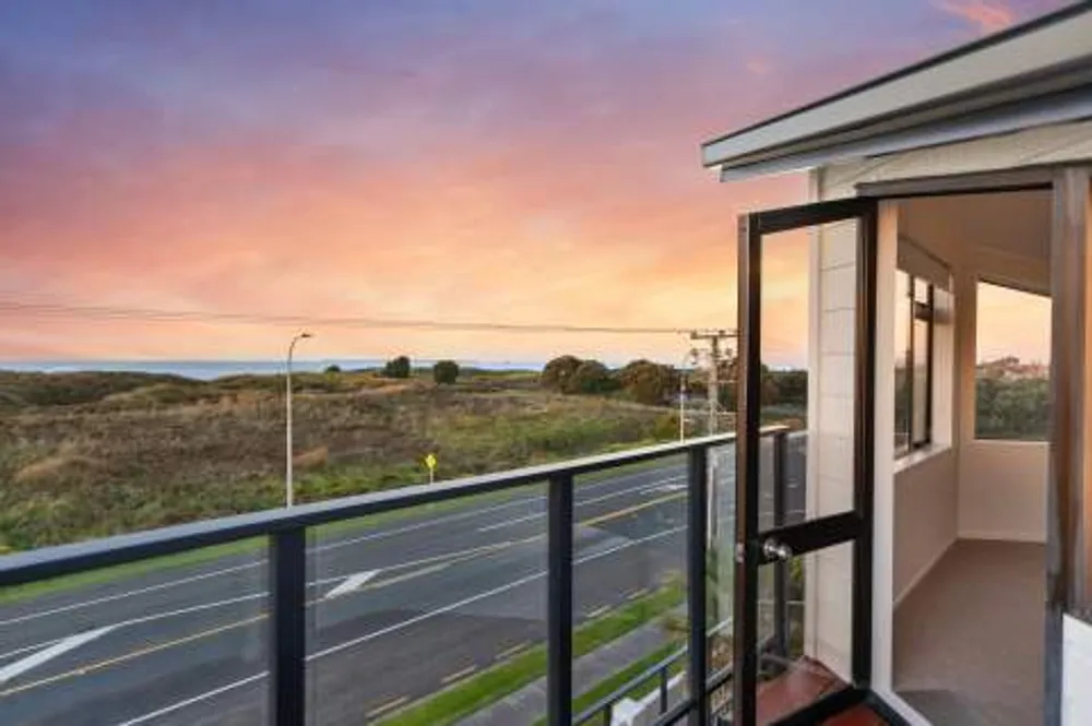 Photos of 368 Papamoa Beach Road