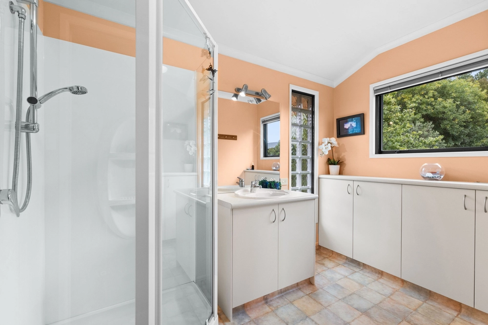 Photos of 65 Endsleigh Drive
