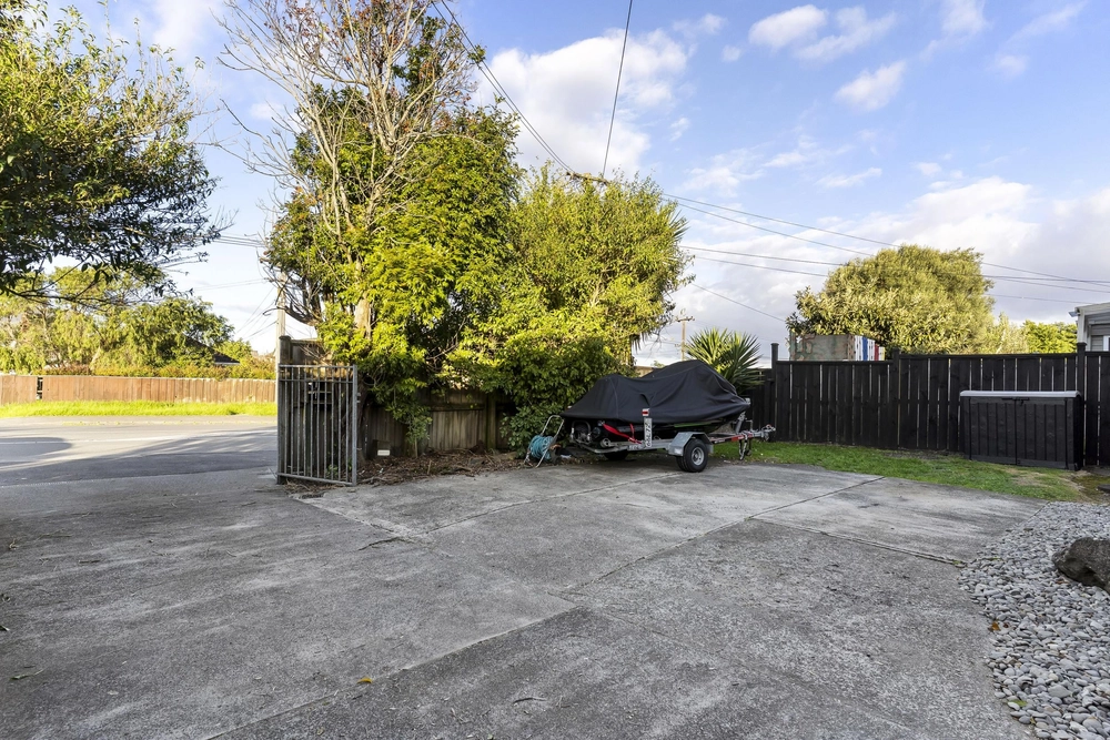 Photos of 99 Rockfield Road