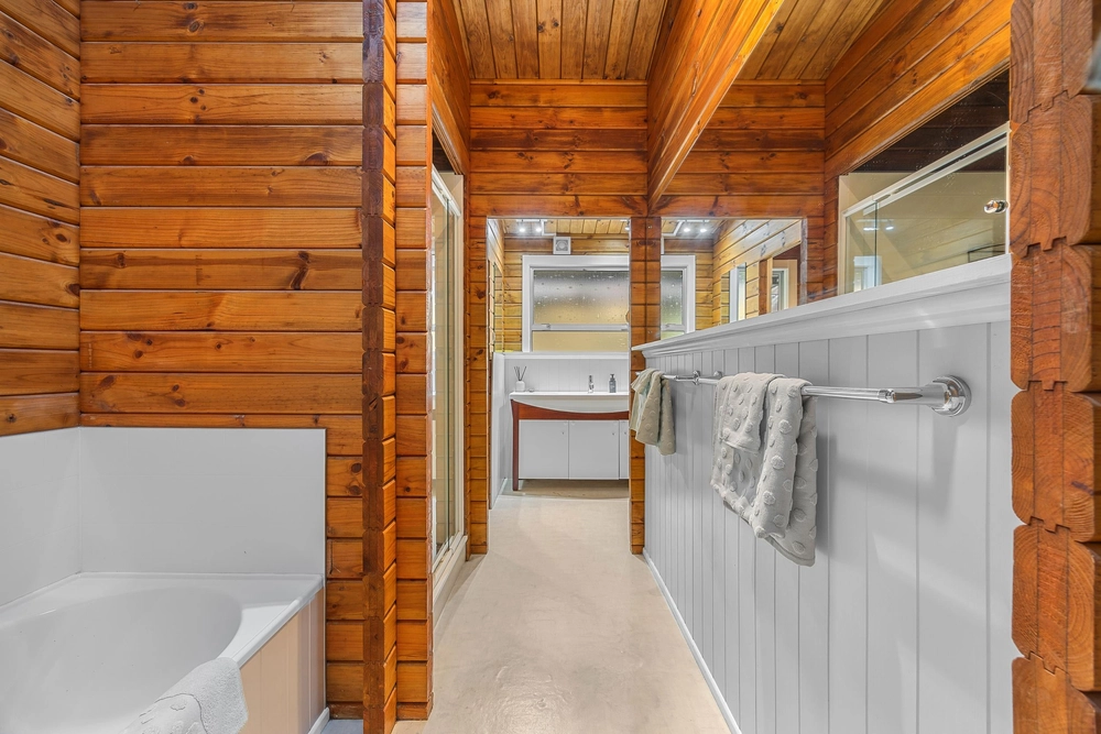 Photos of 138 Harrs Road