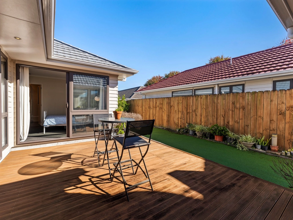 Photos of 34 Tarapiroe Avenue