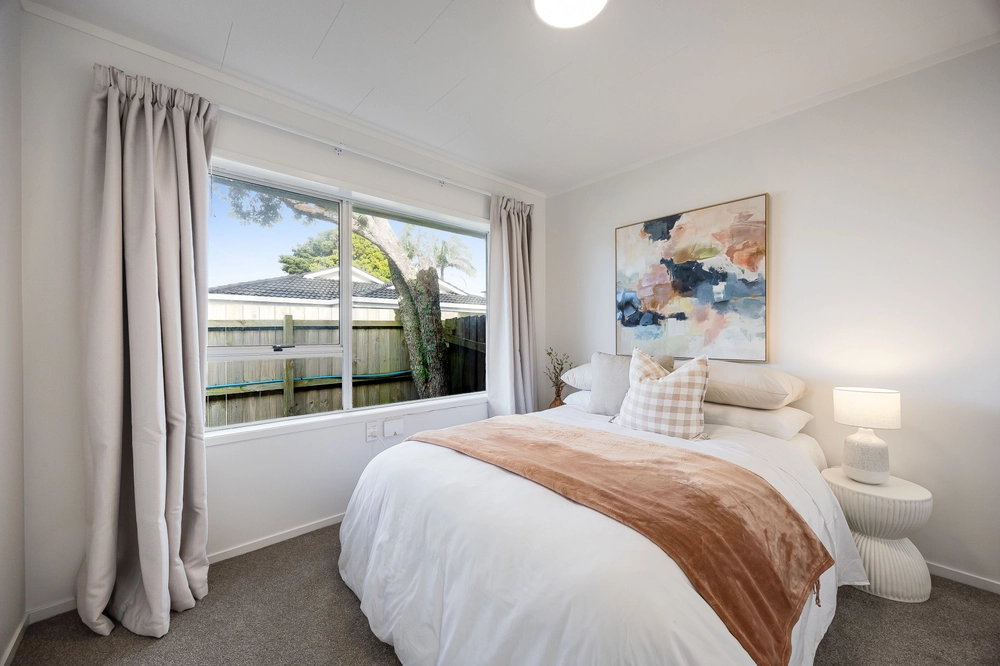 Photos of 83 Centreway Road